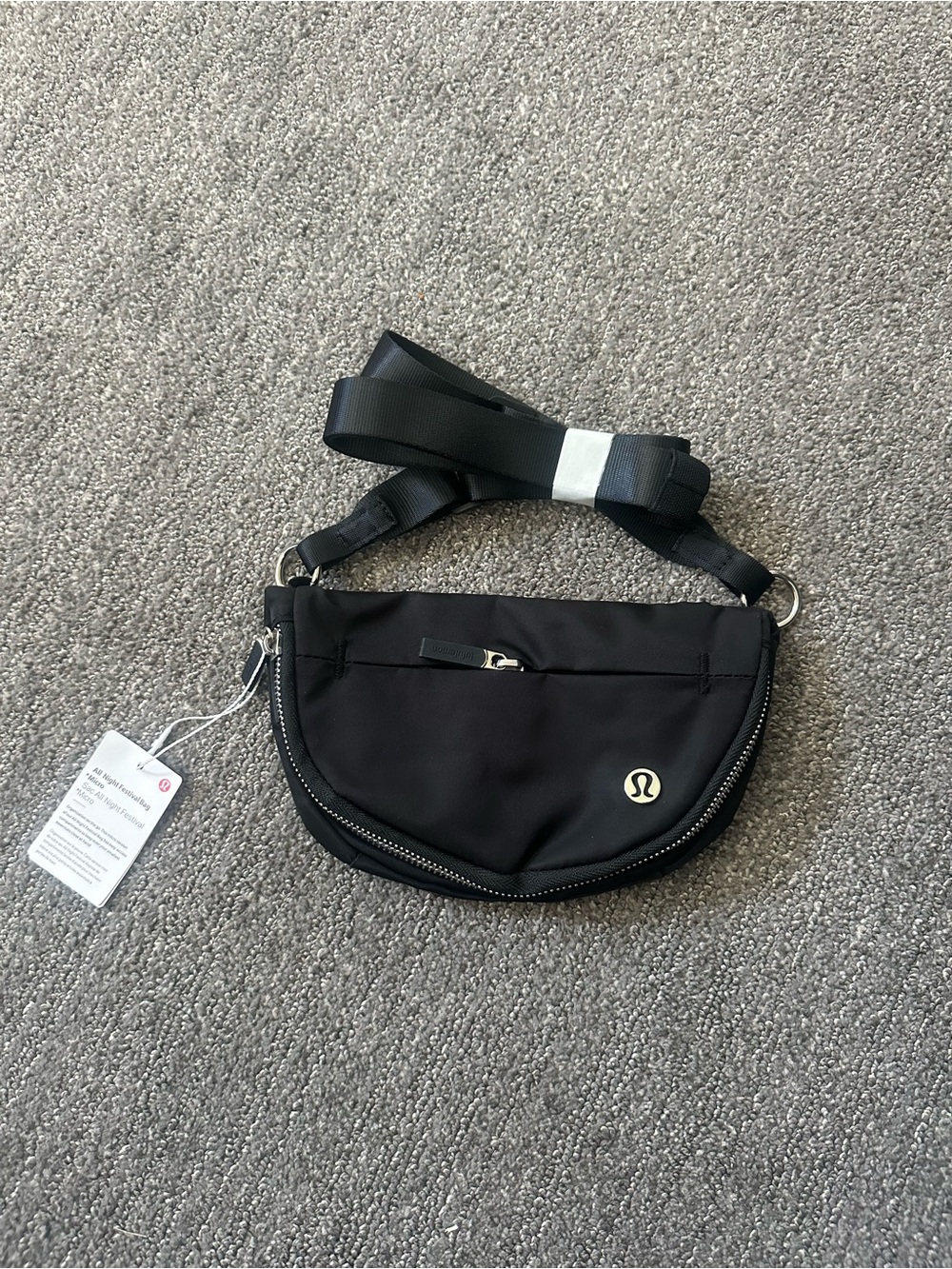 lululemon athletica Black Crossbody Belt Bag with Logo mini